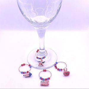 𝅺set of 4 Americana Wine Glass Charms-charms to attach to wine glass stems